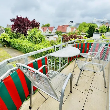 Ferienwohnung Haus Vier Freunde, Moritz Rostock Exterior foto